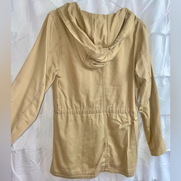 Mossimo Supply Co. tan trench coat, size large. - Picture 5 of 5